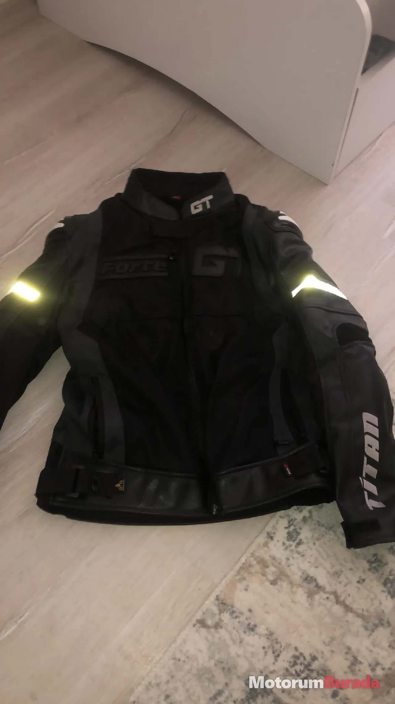 Acil satılık Forge gt mevsimlik mont