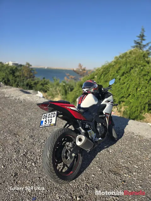 R25 yamaha 