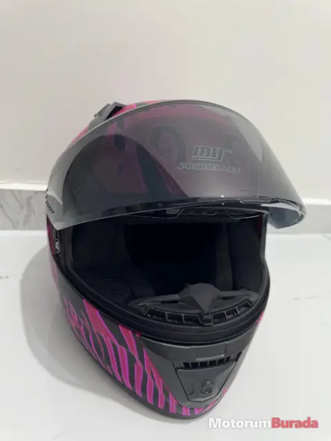 MTS LEOPAR PINK GÜNEŞ VİZÖRLÜ KASK SİYAH CAMLI
