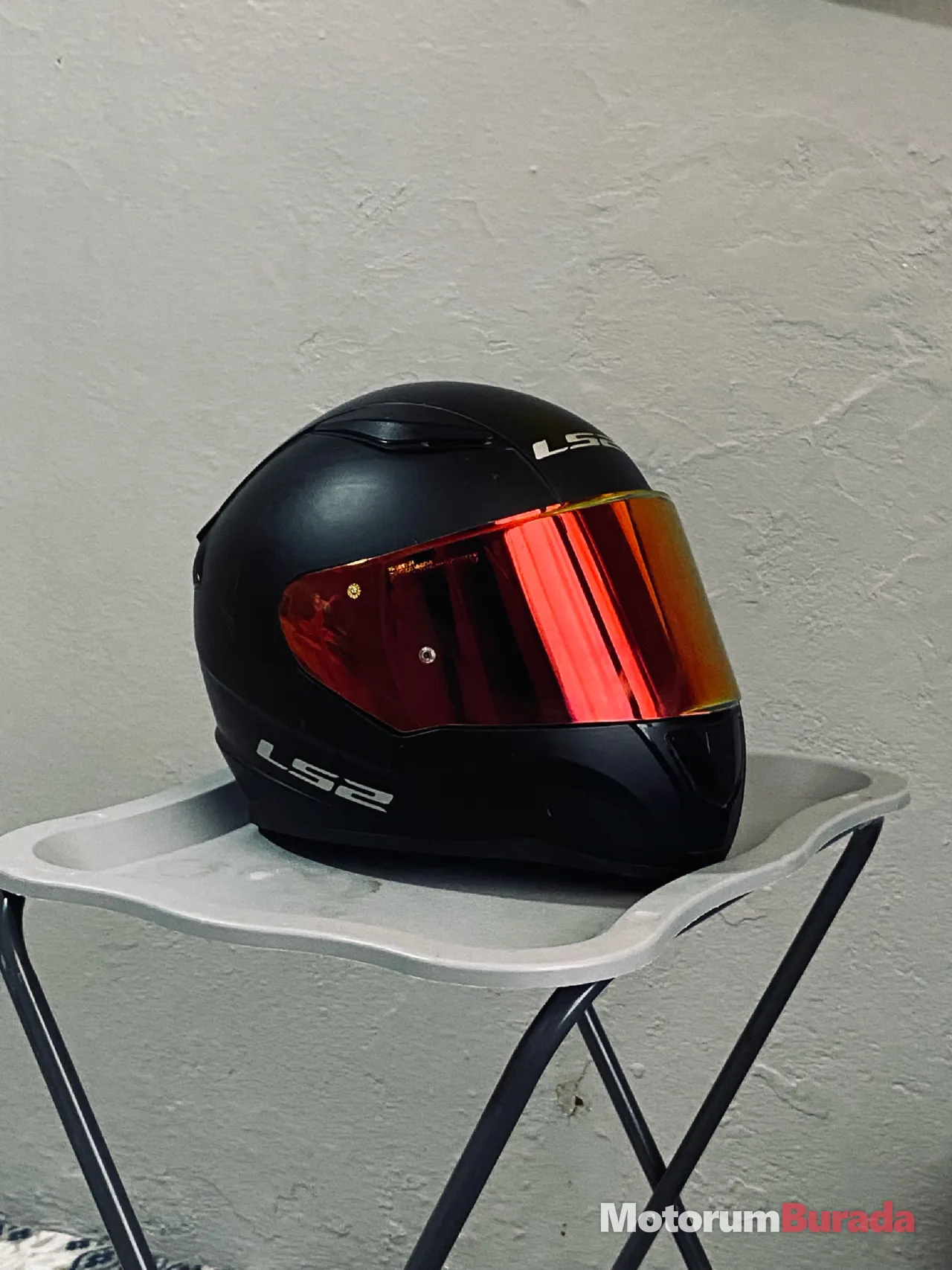 LS 2 kask 
