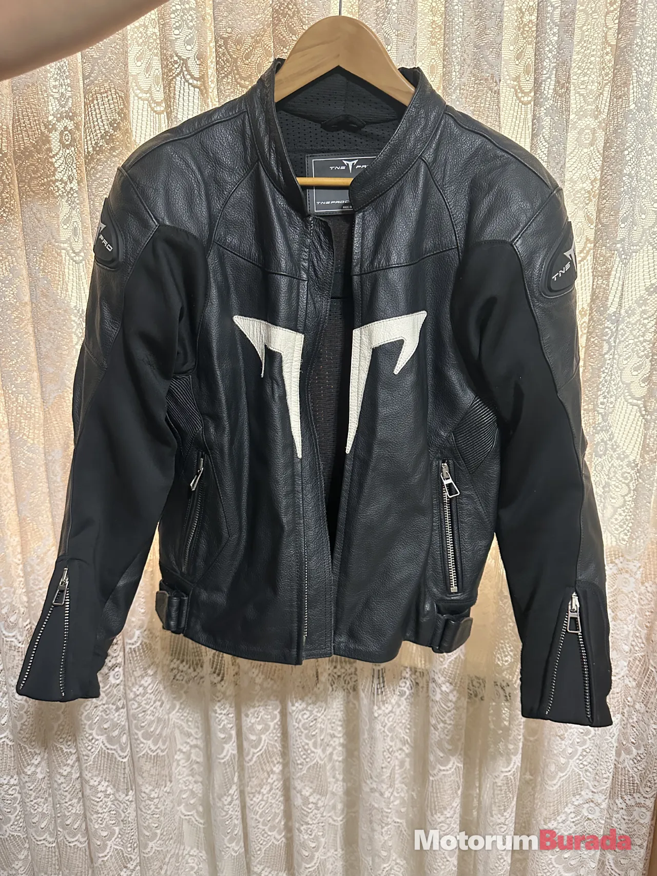 TNS PRO 2’nd Generation Siyah Deri Motosiklet Montu – 46 Beden